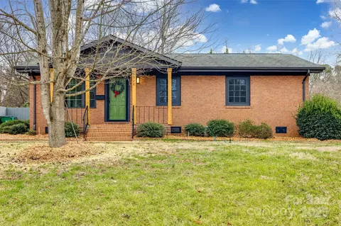4328 Hancock Ter, Charlotte, NC 28205