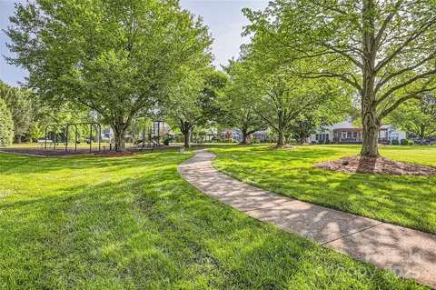 16212 Walcot Ln, Cornelius, NC 28031 photo 42