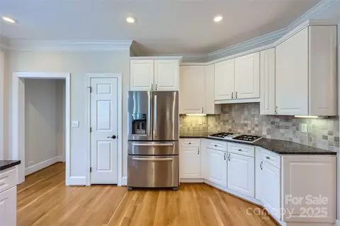 16212 Walcot Ln, Cornelius, NC 28031 photo 12
