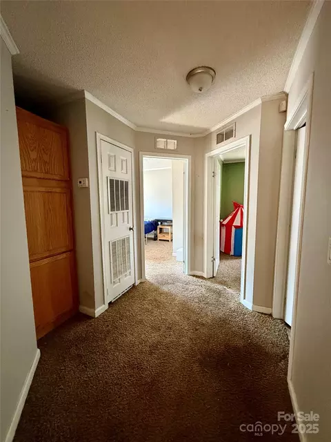 Entry Way - 191 Ashford Dr, Olin, NC 28660 photo 3 of 3