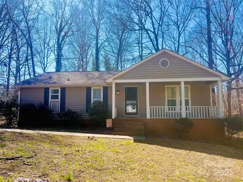 105 Old Bridge Ct, Gastonia, NC 28056