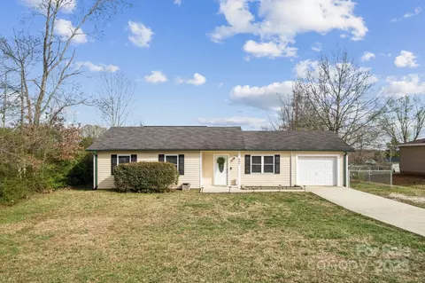 805 Island Ford Rd, Maiden, NC 28650