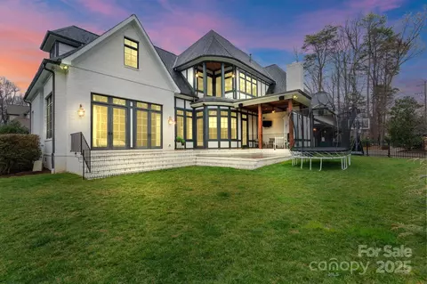 4336 Tottenham Rd, Charlotte, NC 28226