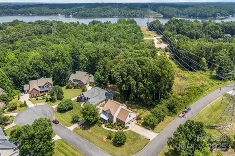 329 Squirrel Ln, Clover, SC 29710 photo 46