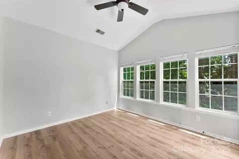 329 Squirrel Ln, Clover, SC 29710 photo 20