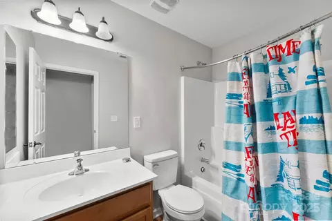 329 Squirrel Ln, Clover, SC 29710 photo 32