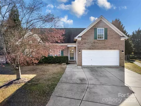 2009 Whippoorwill Ln, Indian Trail, NC 28079