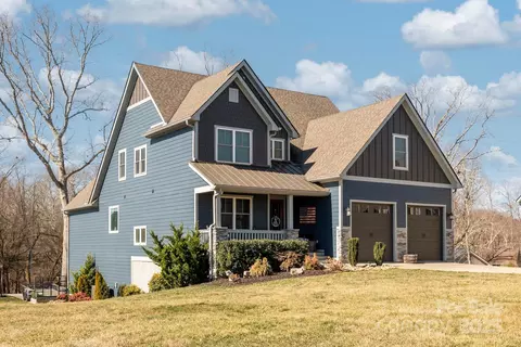 150 Hollabrook Pkwy, Mills River, NC 28759