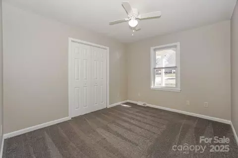 Bedroom - 664 Westside Ter, Davidson, NC 28036 photo 3 of 6