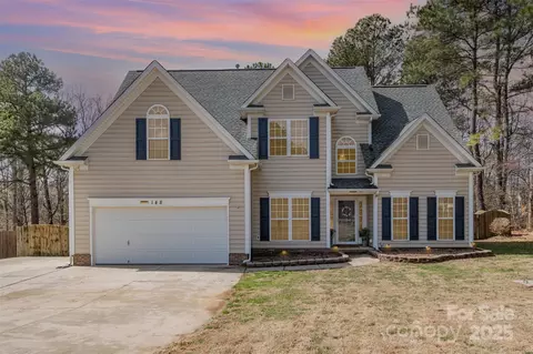 148 Painted Bunting Dr, Troutman, NC 28166