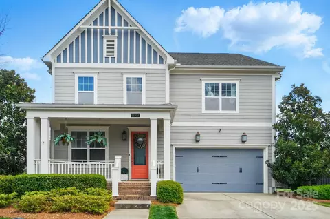 15307 Country Lake Dr, Pineville, NC 28134