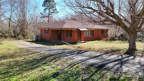 4774 E Nc 150 Hwy, Lincolnton, NC 28092