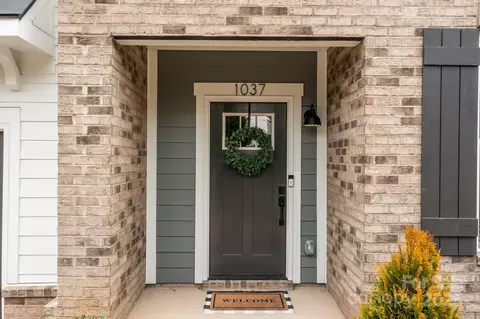1037 Naples Dr, Davidson, NC 28036 photo 9