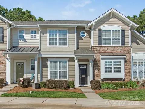 831 Lacebark Dr, Rock Hill, SC 29732
