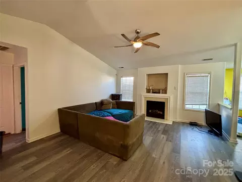 Living - 1007 Bitter Root Ct, Monroe, NC 28110 photo 1 of 1