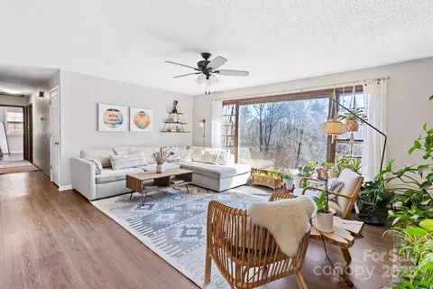 Living - 39 Edwards Rd, Fairview, NC 28730 photo 2 of 2