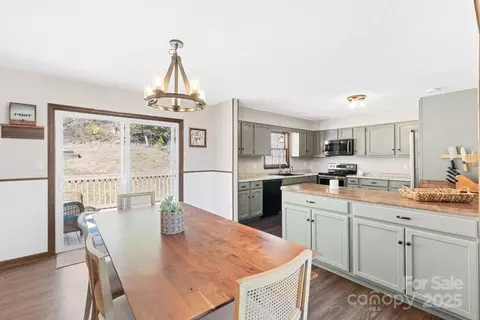 Other - 39 Edwards Rd, Fairview, NC 28730 photo 4 of 11