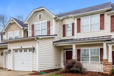 307 Rose Garden Ct, Rock Hill, SC 29732