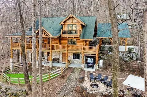 244 Bald Mountain Cres, Lake Lure, NC 28746