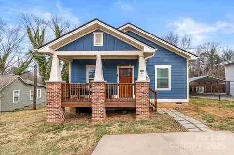 61 Deaverview Rd, Asheville, NC 28806