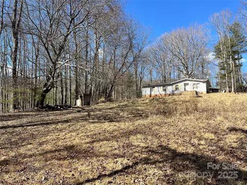 533 Pennsylvania Rd, Arden, NC 28704