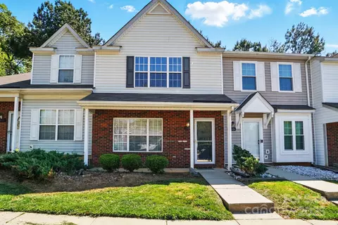 110 Rhett Ct, Fort Mill, SC 29715