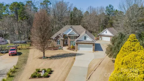 143 Shoreview 7 Dr #7, Mooresville, NC 28117