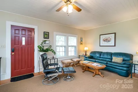 684 Coxe Rd, Tryon, NC 28782 photo 8