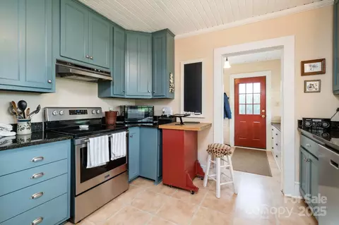 684 Coxe Rd, Tryon, NC 28782 photo 16