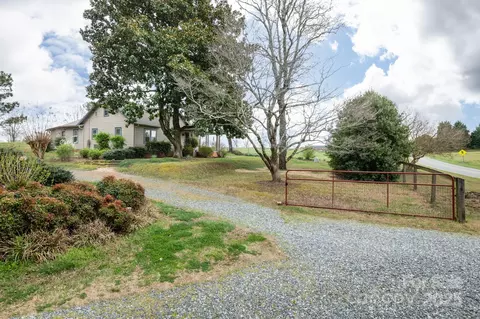 684 Coxe Rd, Tryon, NC 28782 photo 35