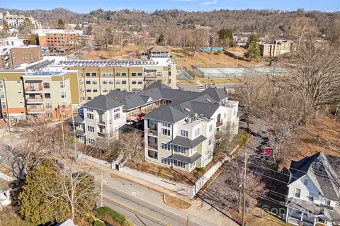 64 Clingman 302 Ave #302, Asheville, NC 28801
