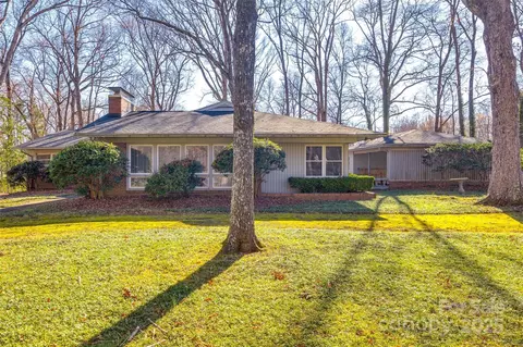 4500 Town And Country 18 Dr #18, Charlotte, NC 28226