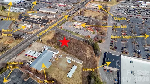 1261 Burkemont Ave, Morganton, NC 28655