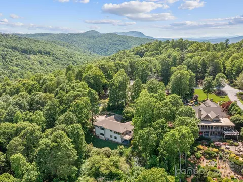 View/Area - 705 Overlook Dr, Flat Rock, NC 28731 photo 7 of 8