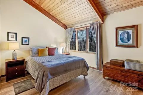 Bedroom - 705 Overlook Dr, Flat Rock, NC 28731 photo 2 of 5