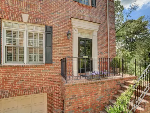 352 S Laurel Ave, Charlotte, NC 28207