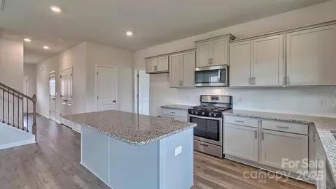 60 Lance Forest Rd, Fletcher, NC 28732 photo 5
