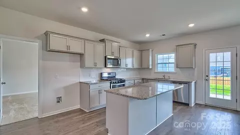 60 Lance Forest Rd, Fletcher, NC 28732 photo 8