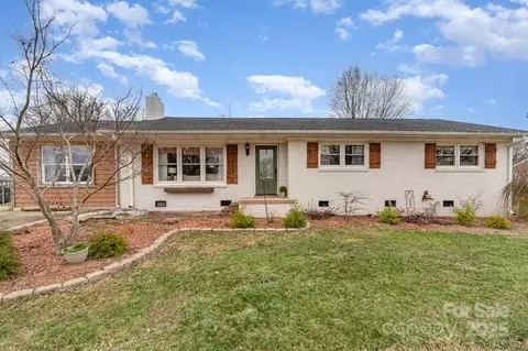 127 Wright Cir, Cherryville, NC 28021