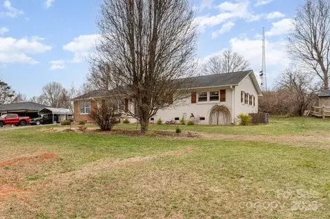 127 Wright Cir, Cherryville, NC 28021 photo 3