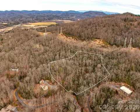 611 Aberdeen Ln # B, Pisgah Forest, NC 28768