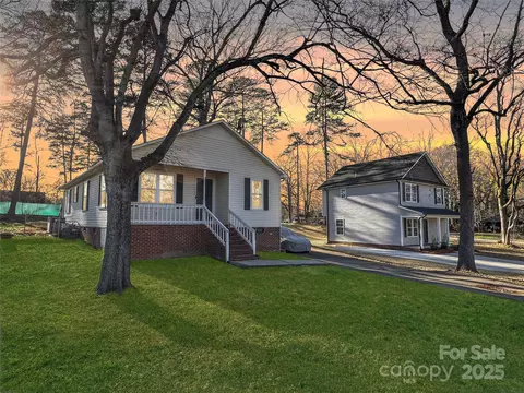1304 Browdis Ave, Kannapolis, NC 28083