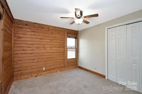 218 Doe Run, Purlear, NC 28665 photo 25