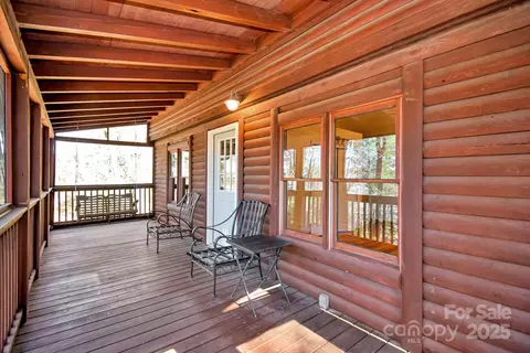 218 Doe Run, Purlear, NC 28665 photo 27
