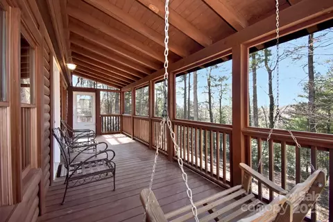 218 Doe Run, Purlear, NC 28665 photo 3