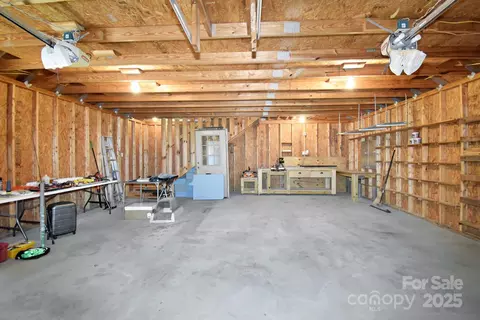 218 Doe Run, Purlear, NC 28665 photo 34