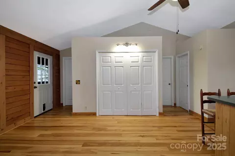 218 Doe Run, Purlear, NC 28665 photo 20