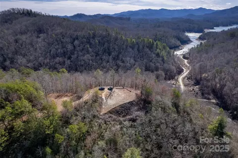 Rusty's Ridge Road, Bryson City, NC 28713