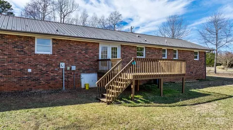 2028 Hendil St, Conover, NC 28613 photo 26