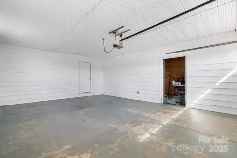 2028 Hendil St, Conover, NC 28613 photo 24